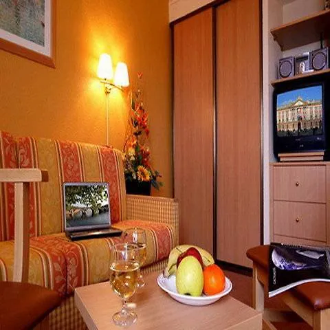 Aparthotel Citadines Wilson 3*